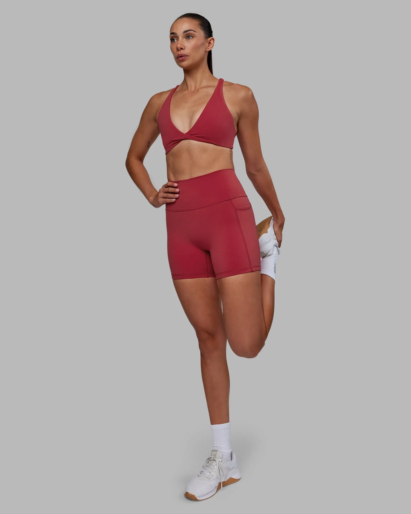 Agile Sports Bra - Claret