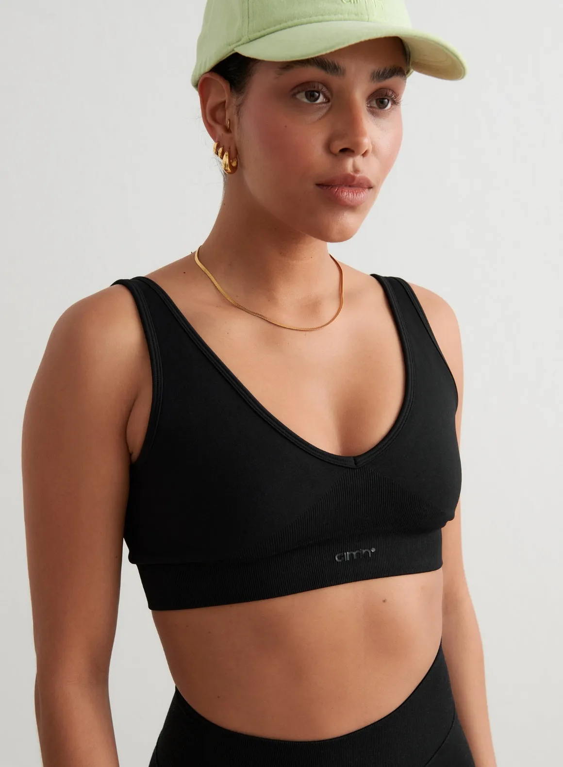 Black Shape Seamless Deep Cut Bra