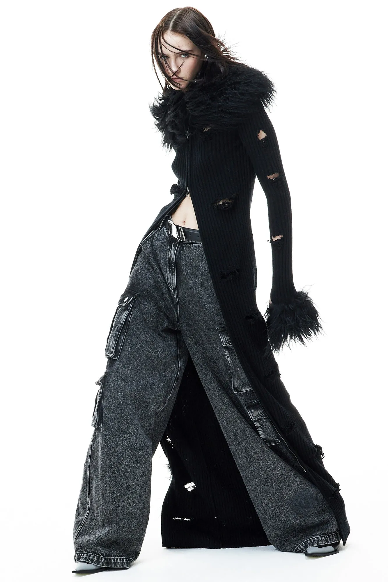 Broken edge fur long sweater