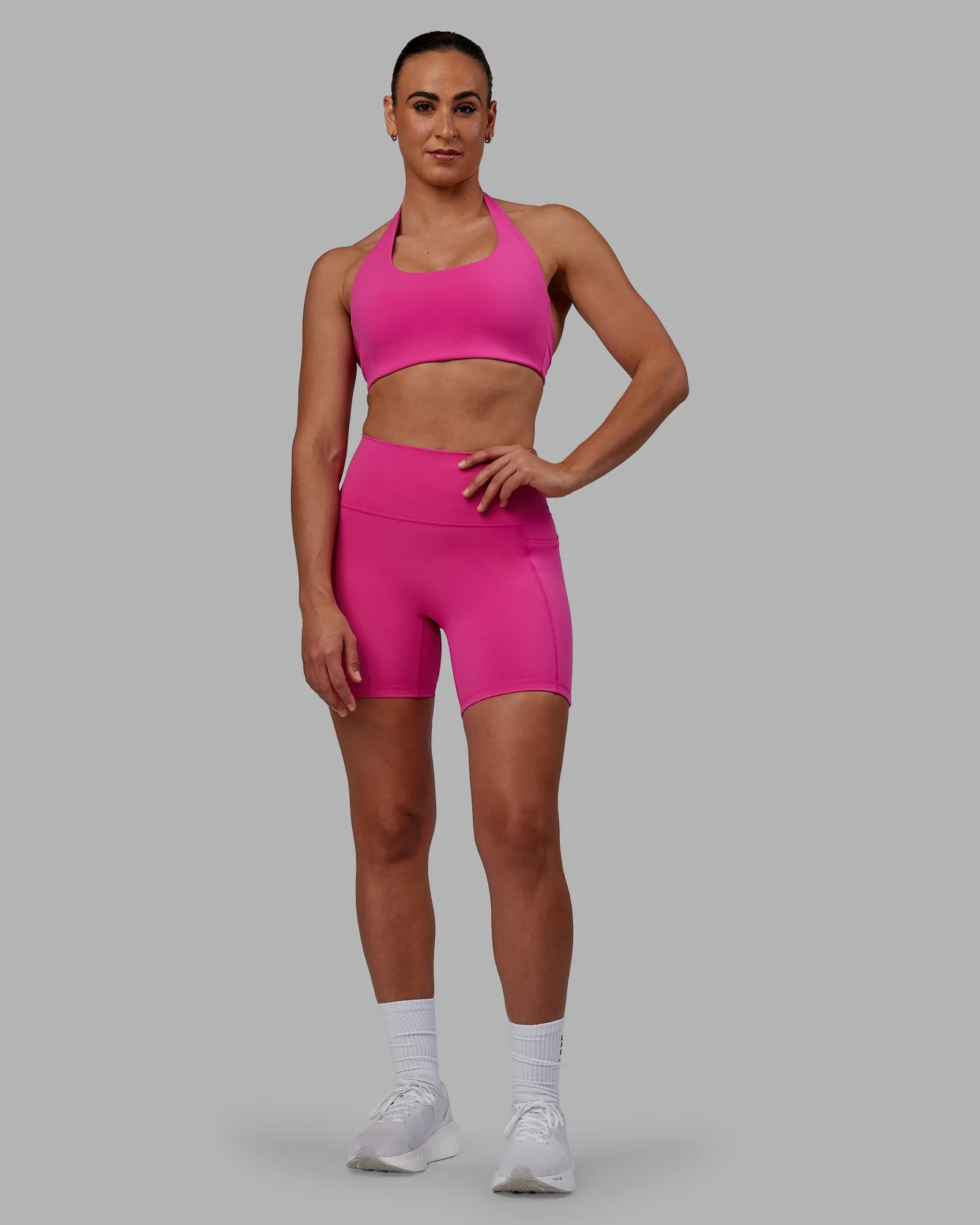 Challenger Sports Bra - Fuchsia Pink