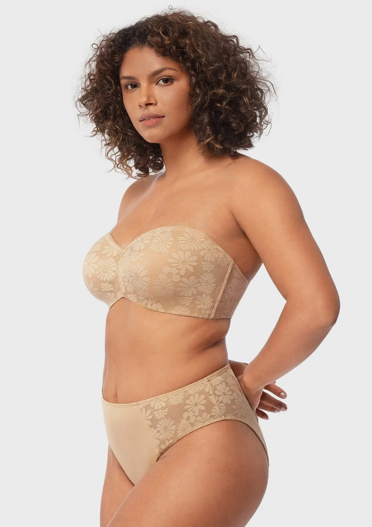 Daisy Lace Non-padded Strapless Minimizer Underwire Bra