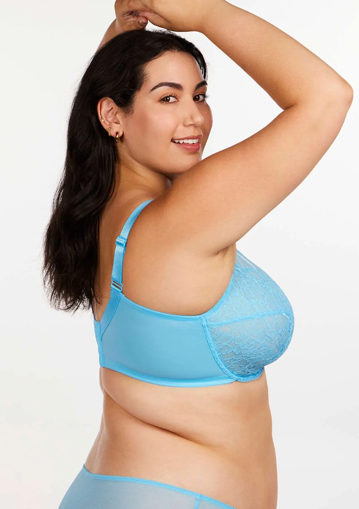 Enchante Capri Blue Lace Underwire Bra Set