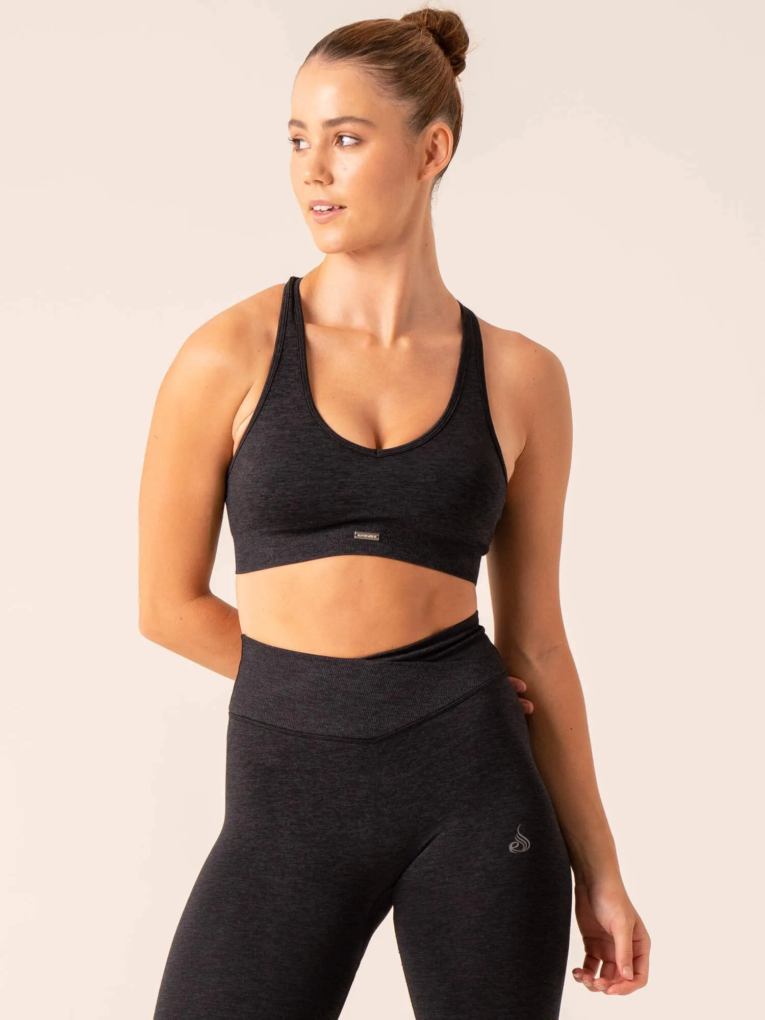 Focus Seamless Sports Bra - Black Marl