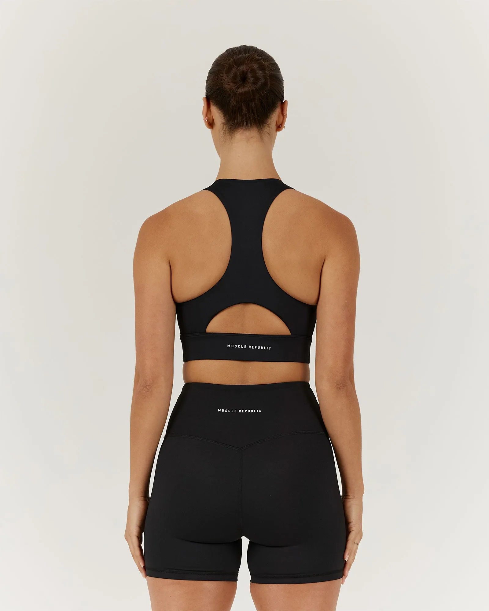 STRUCTURE III SPORTS BRA - BLACK